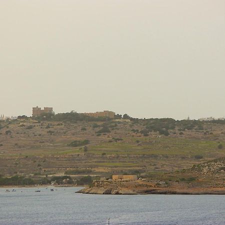 Modern & Spacious 2Br Penthouse With Terrace - Close To Qawra Beach San Pawl il-Baħar Eksteriør bilde