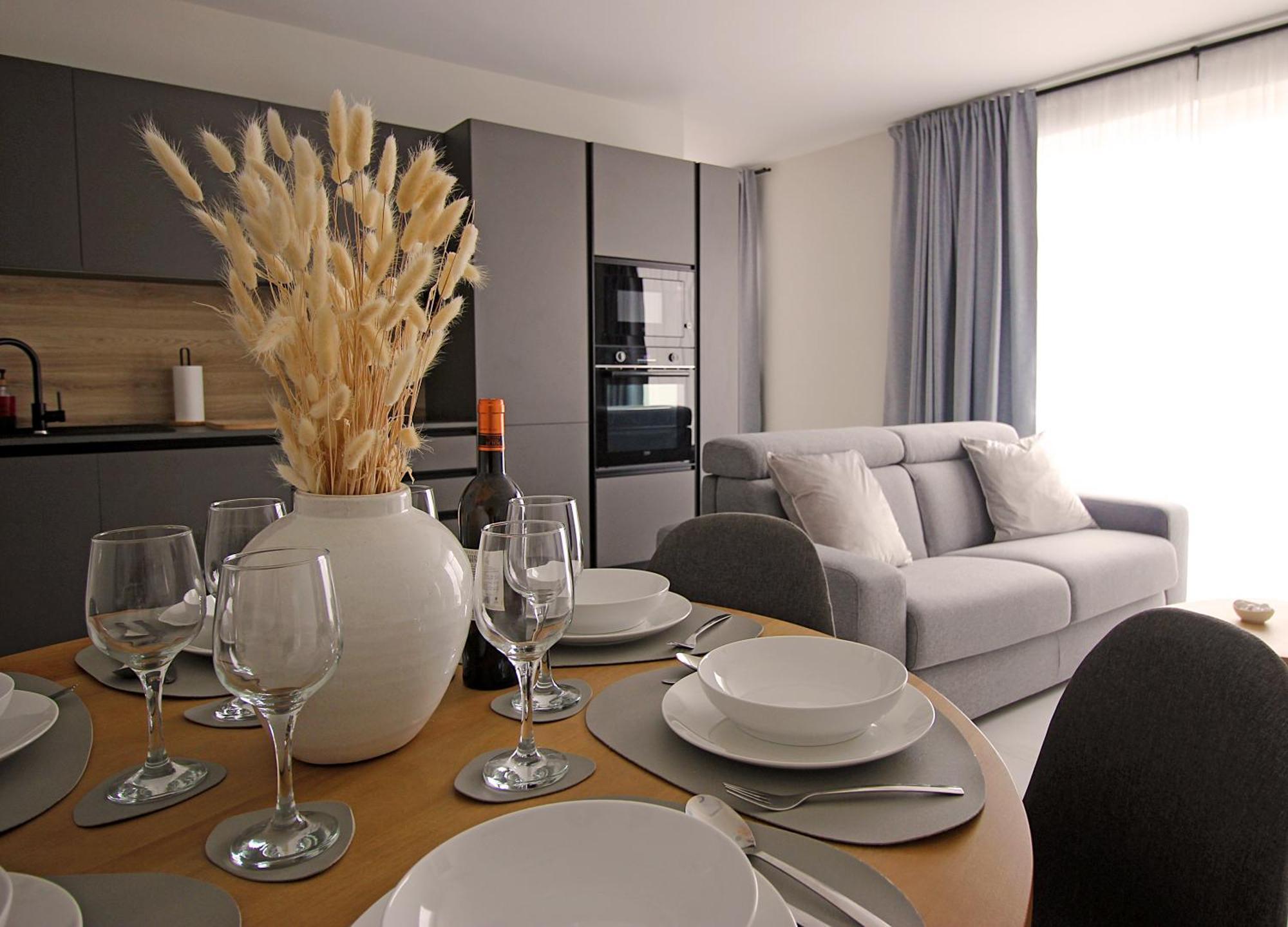 Modern & Spacious 2Br Penthouse With Terrace - Close To Qawra Beach San Pawl il-Baħar Eksteriør bilde